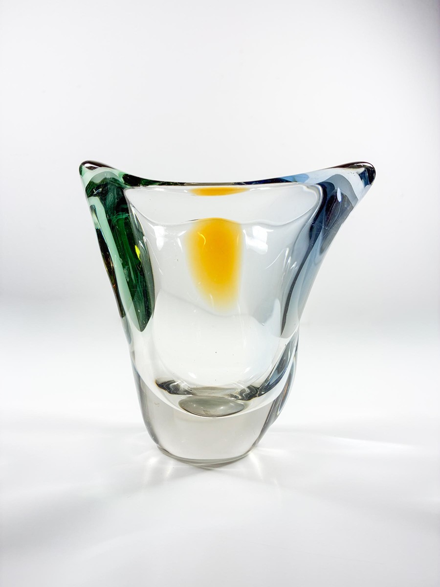 Zemek František - Trojramenná skleněná váza, 15 cm