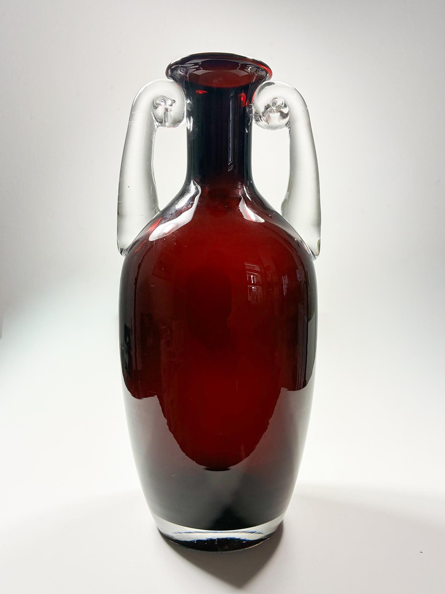 Tarnowiec - Amfora z rubínového skla, 26 cm