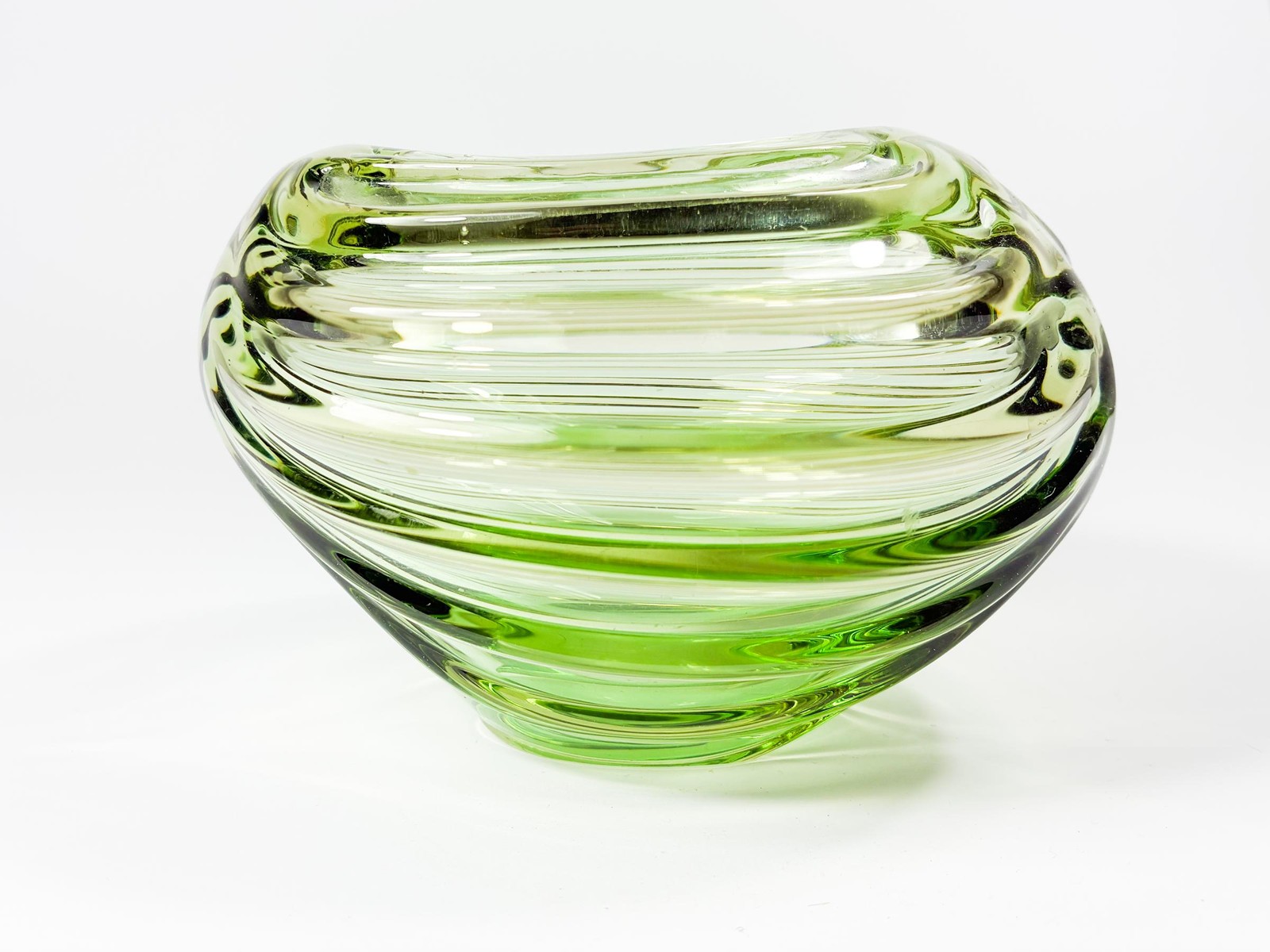 Beránek Emanuel - Zelená hutní miska/popelník, 13,5 cm