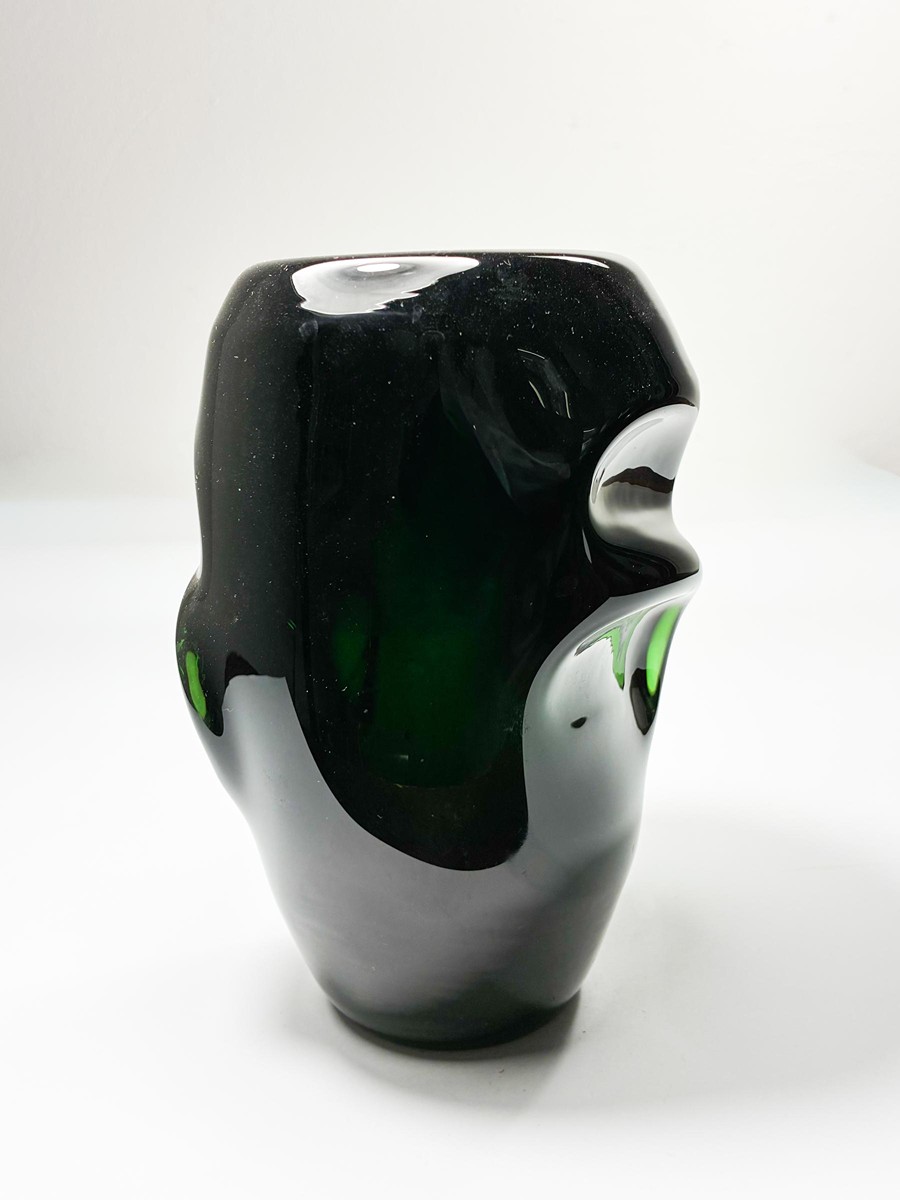 Beránek Emanuel - Váza - sytě zelená, 16 cm