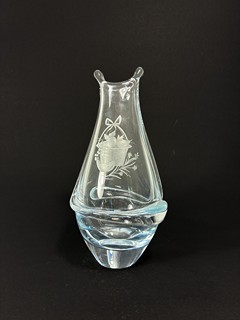Klinger Miloslav - Váza s rytinou košíku s ovocem, výška 22 cm