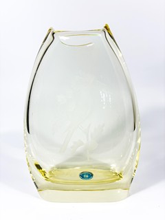 Klinger Miloslav - Váza s rytinou dudka, 21 cm