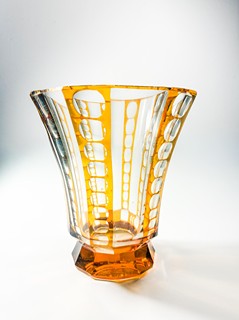 Přejímaná váza s výbrusem, I. republika, 15 cm