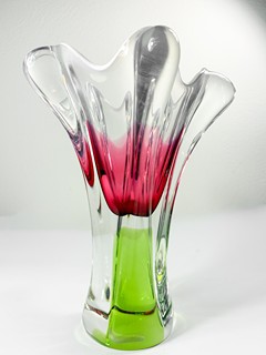 Hospodka Josef - Skleněná váza florálních tvarů, 25 cm