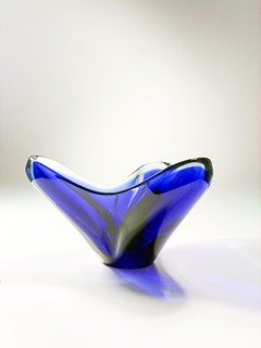 Beránek Emanuel - Modrá miska, výška 11 cm