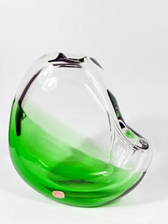 Wunsch Karel - Atypická váza, výška 18 cm.