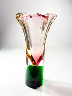Hospodka Josef - Skleněná hutní váza - květ, 28 cm