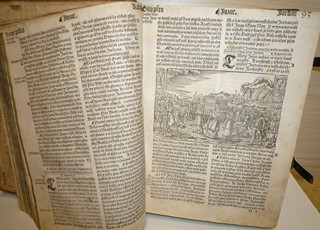Bible Melantrichova 3. - Melantrich z Aventýna - 1560 - 1561