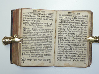 Evangelia a Epištoly Na Neděle a Svátky - 1724