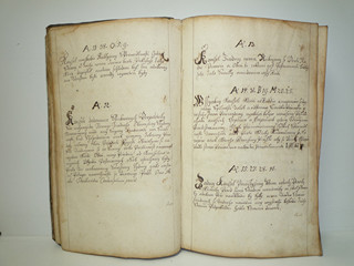 rukopis Práva městská - Kristián z Koldína 1579 + 2 přívazky - 1708 (cca 1.pol. 18 století)