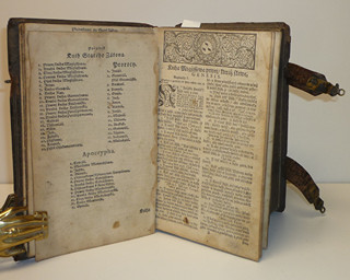 Bible Hallská 1. - 1722
