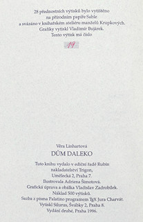 Adriena Šimotová (1926-2014) - Dům daleko