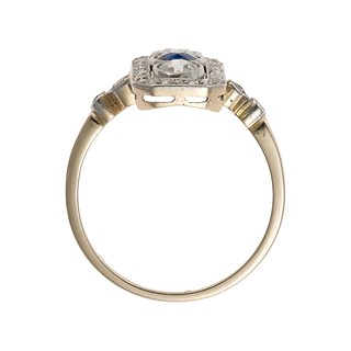 Zlatý Art Deco prsten s přírodním safírem 0,45 ct a diamanty 0,65 ct - certifikováno