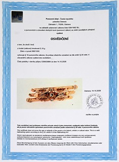 Zlatá brož s přírodními diamanty