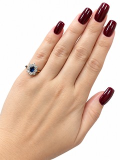 Zlatý prsten s přírodním safírem 0,45 ct a diamanty 0,73 ct - certifikováno