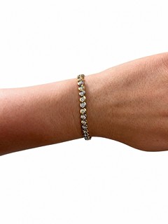 Zlatý náramek s přírodními diamanty 3,60 ct - certifikováno, odhadní cena 180.000 Kč