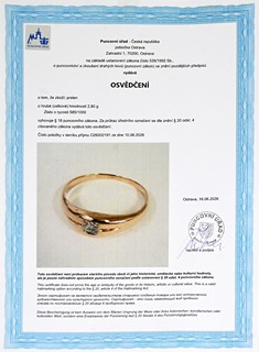 Zlatý prsten s přírodním diamantem
