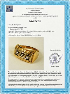 Zlatý prsten s přírodními diamanty