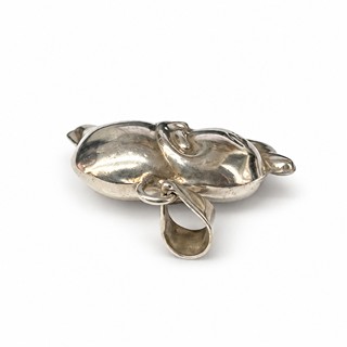 Výrazný stříbrný přívěsek SLON - symbol štěstí a prosperity