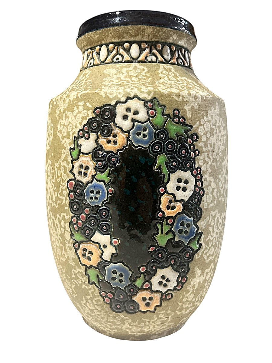Amphora - Trnovany u Teplic - Amfora s květinovým zdobením