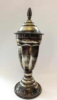 Alpakový putovní pohár L.T.C. Žižkov 1932 Sandrik