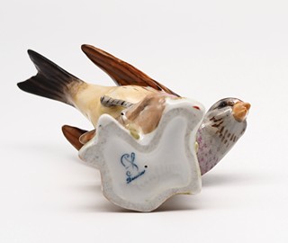 Dresden Porcelain - Ptáček