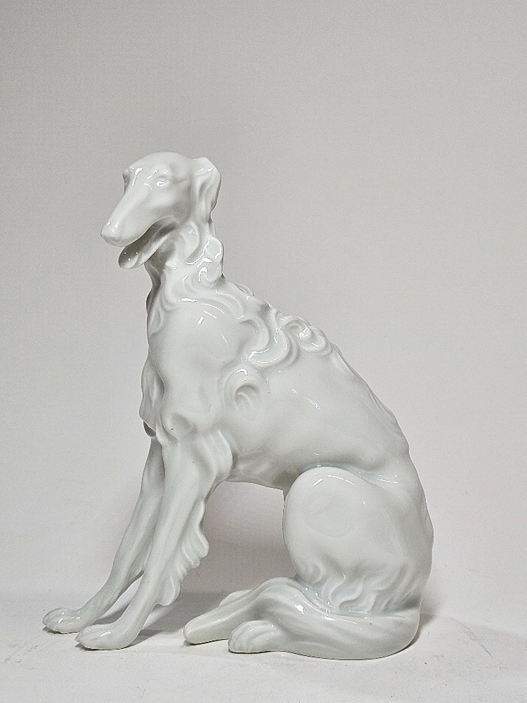 Postava barzoja Rok 1930 Rozměr 16,5 cm Materiál porcelan