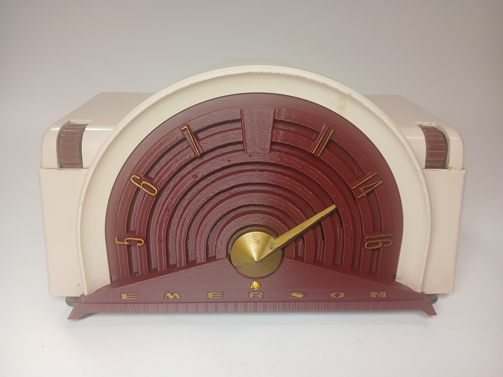 Vzácné rádio, americký model 744B EMERSON Bandshell, cca 1954