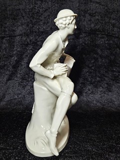 Hugo Meisel Art deco porcelánová socha Harlekýna, Rosenthal