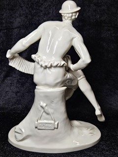 Hugo Meisel Art deco porcelánová socha Harlekýna, Rosenthal