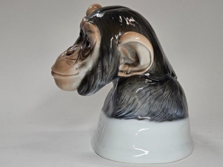 Karl Himmelstoss - Porcelánová socha Opice "Heimweh", Rosenthal, 1923