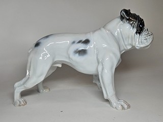 Velmi kvalitní německý porcelánový buldog Rosenthal ve stylu Art Deco