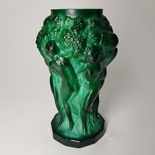 F. Halama - art deco váza z malachitového skla, Ingrid