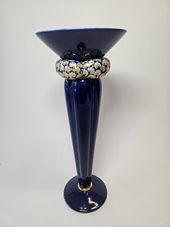Bořek Šípek (1949 – 2016) Porcelánová váza navržená pro Driade Studio, Amsterdam 1980.