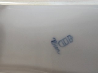 Vzácný ručně malovaný vídeňský porcelanovy talir od Franz von Zulow pro Augarten Austria