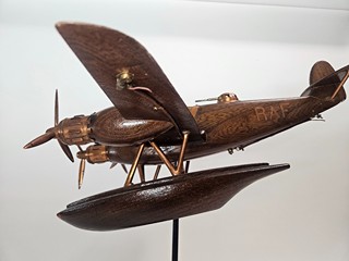 Dřevěný model anglického letounu Bristol 156 Beaufighter ze 30. let 20. století