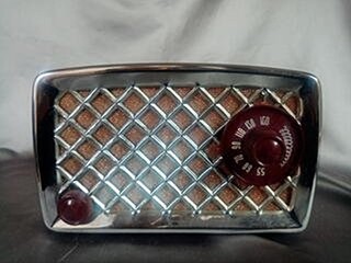LAMPOVÉ RÁDIO SEARS & ROEBUCK - Profesionálně zrestaurované americké Art Deco KOVOVÉ LAMELOVÉ RÁDIO od SEARS & ROEBUCK
