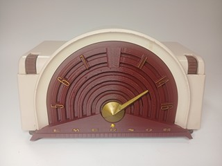 Vzácné rádio, americký model 744B EMERSON Bandshell, cca 1954