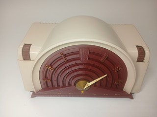 Vzácné rádio, americký model 744B EMERSON Bandshell, cca 1954