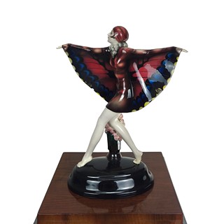 Keramická figura "Chycený ptáček" Goldscheider