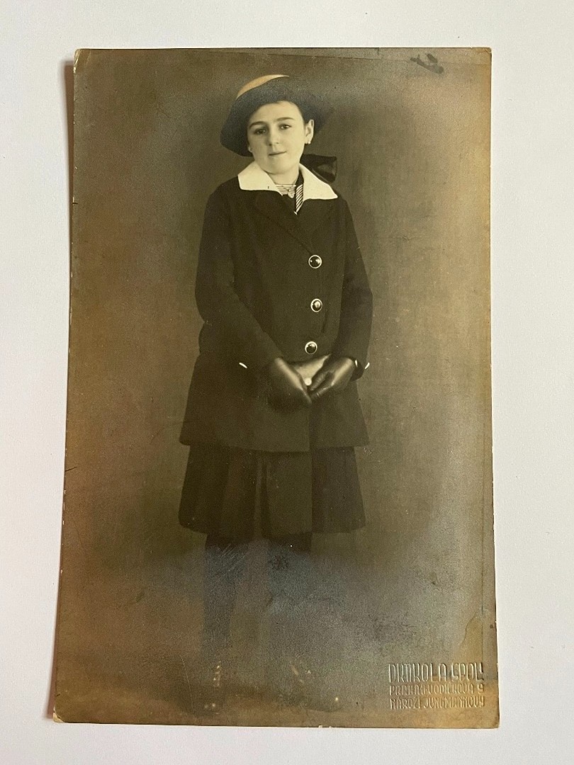 Drtikol František (1883–1961) - Portrét mladé dívky