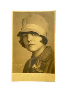 Drtikol František (1883–1961) - Portrét dívky