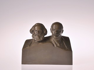 Bronzová plastika - busta Marx a Lenin