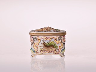 Porcelánová dóza - Rudolstadt