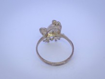 Stříbrný prsten s žabkou