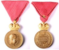 Vojenská záslužná medaile Signum Laudis s originální etuí