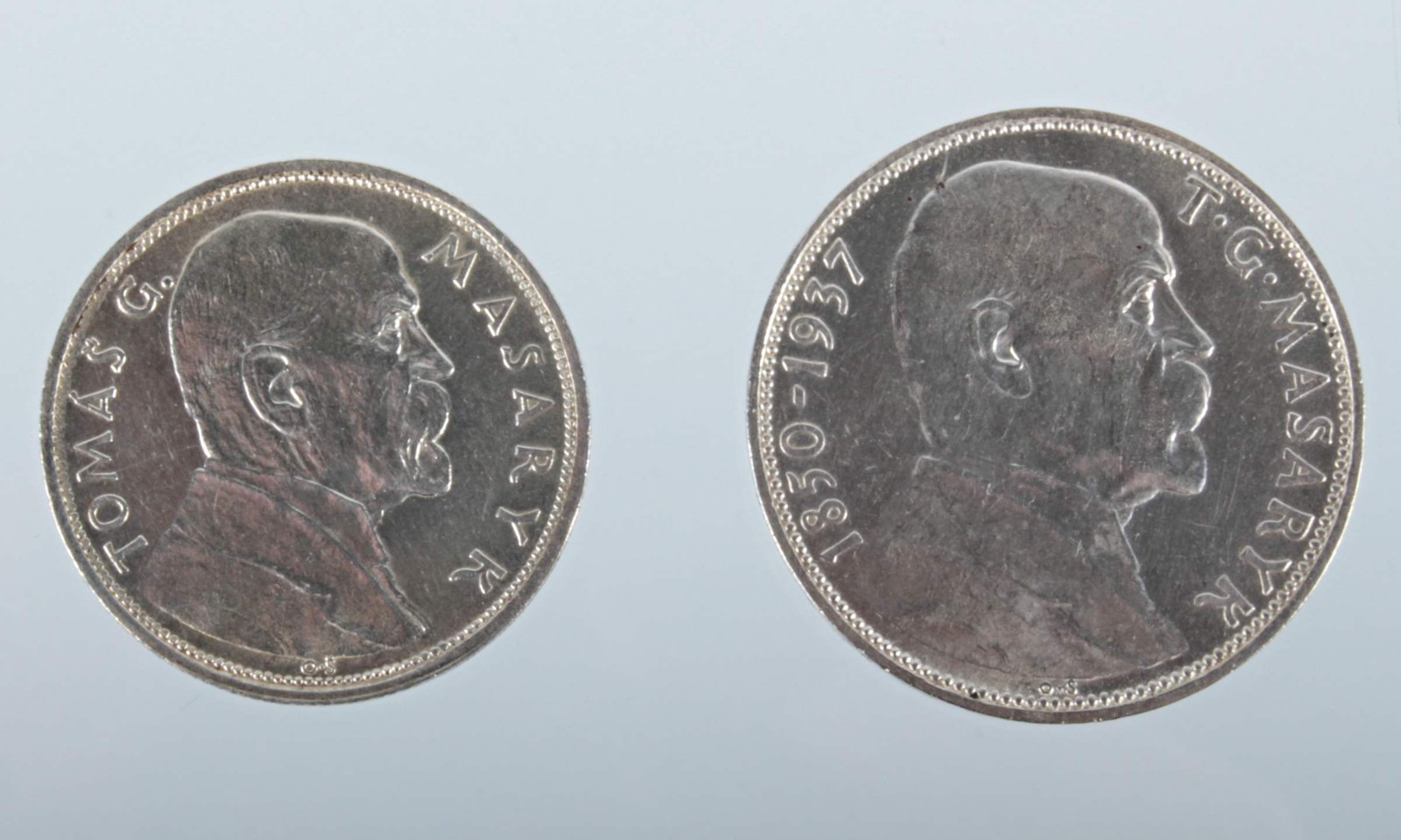 Stříbrné mince: 10 Kč a 20 Kč T. G. Masaryk