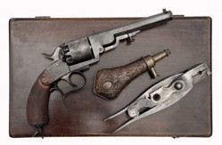 Perkusní revolver Deprez-Joassart  v kazetě