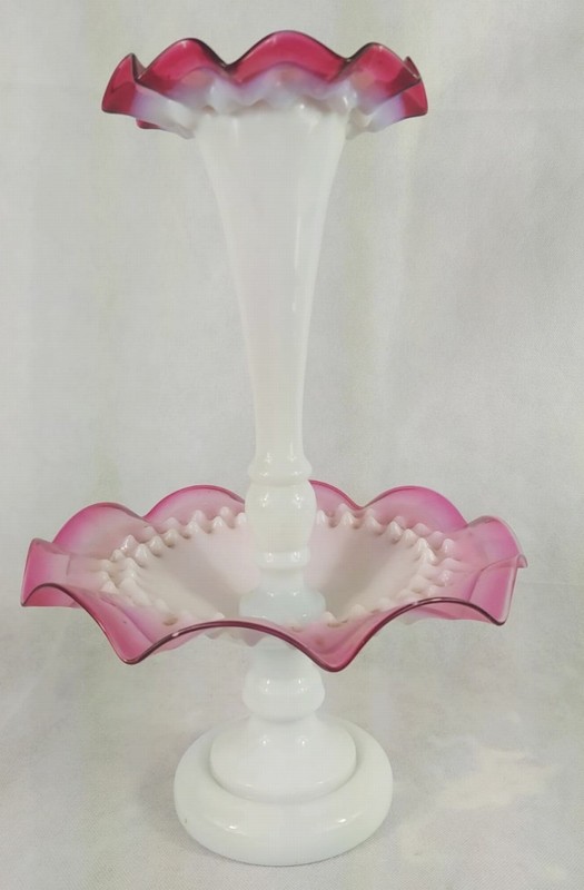 Váza mléčné sklo