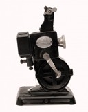 Dětská kamera a promítačka Pathe Kid v původní schránce